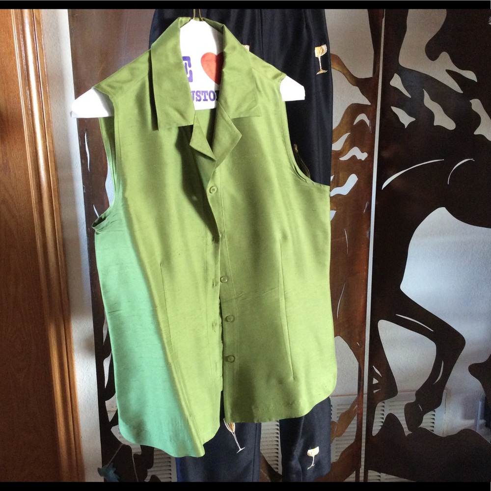 Allison Taylor Green Sleeveless 💯% Silk Top Sz M - Picture 2 of 6
